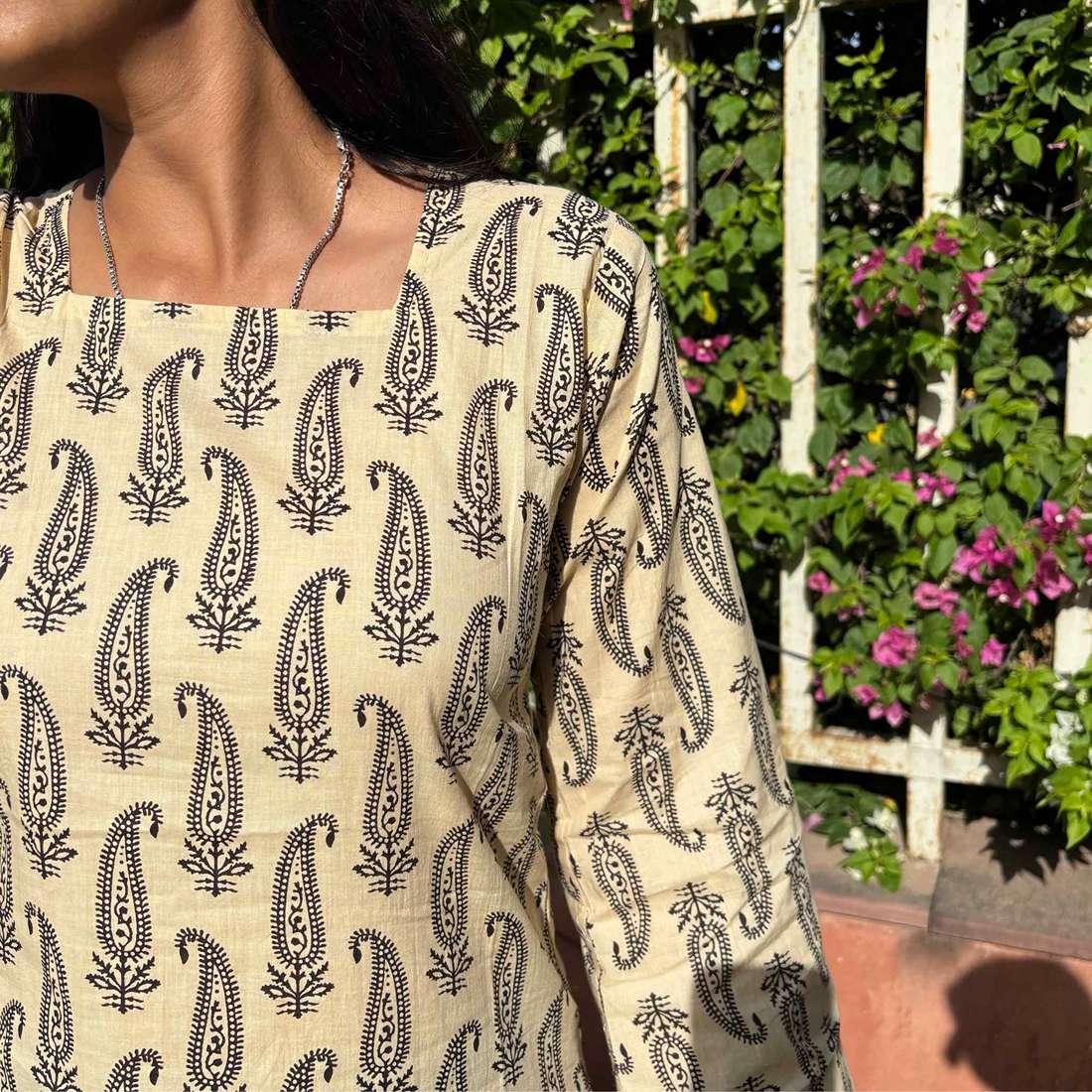 Pure Cotton Full Sleeves Jaipuri Print White Short Kurti With Back Zig Zag Dori For Women