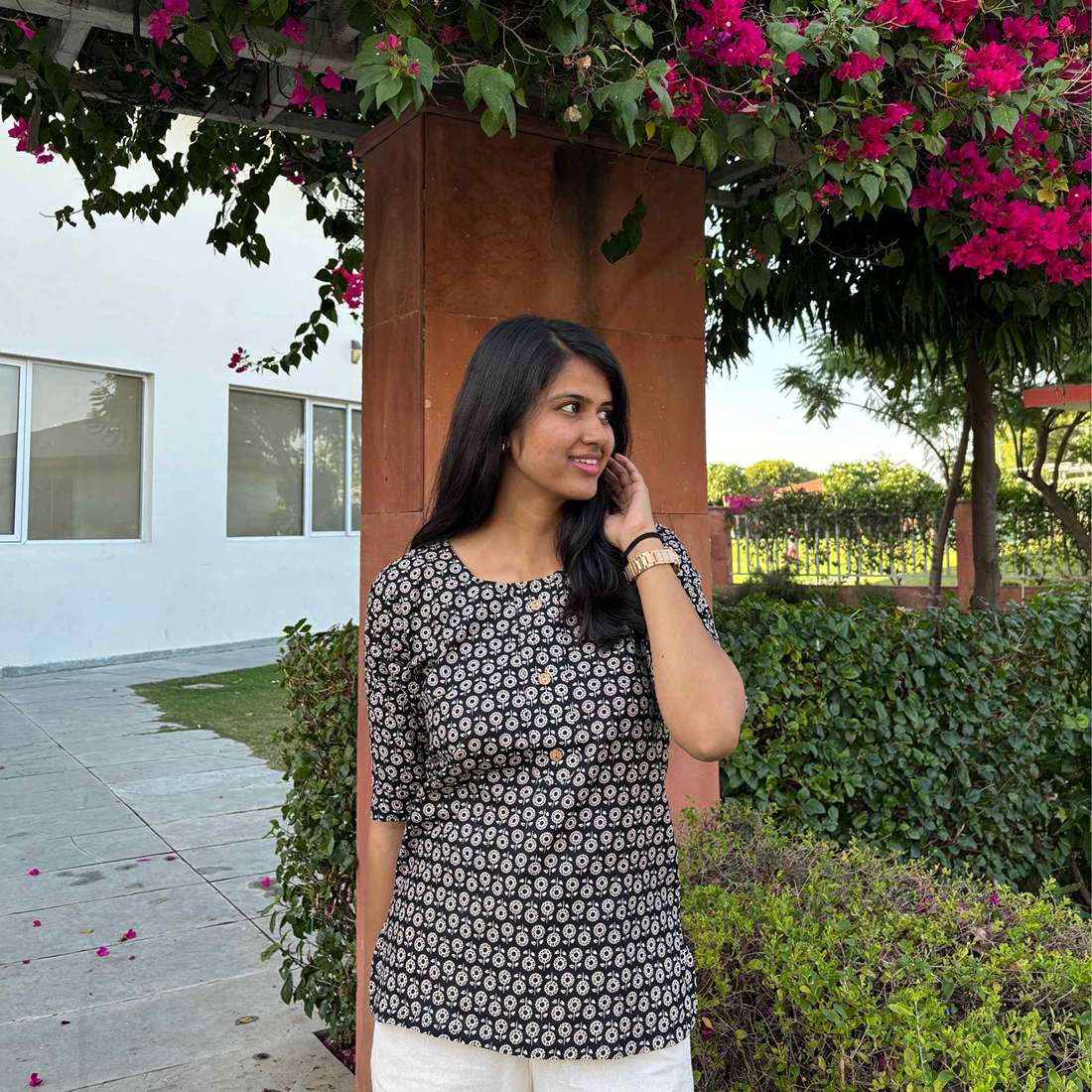 Daily Wear Black Printed Short Kurti For Women