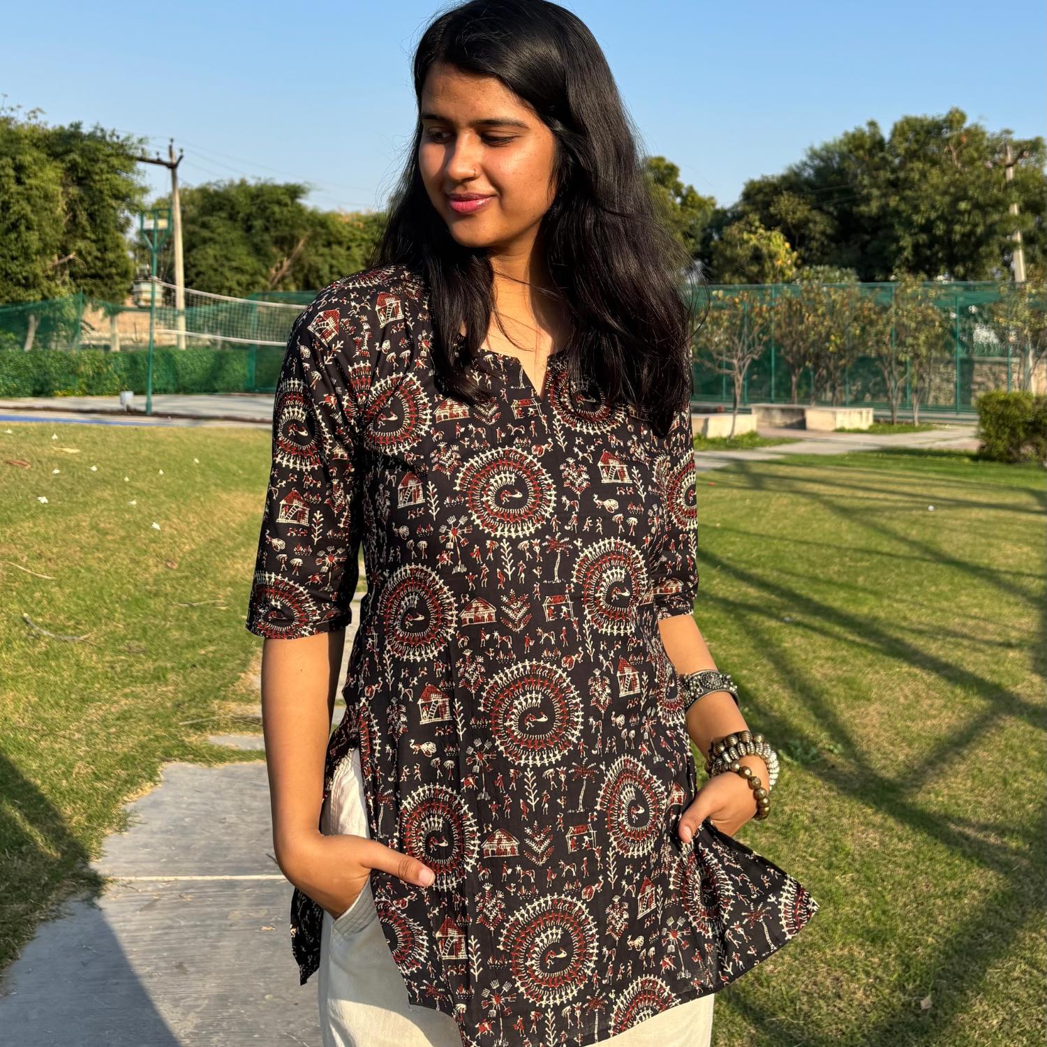 Black Pure Cotton 3/4th Sleeves Printed Short Kurti For Women