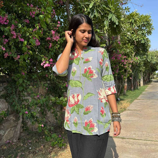 Grey Color Pure Cotton 3/4th Sleeves Kantha Work Floral Print Short Kurti For Women
