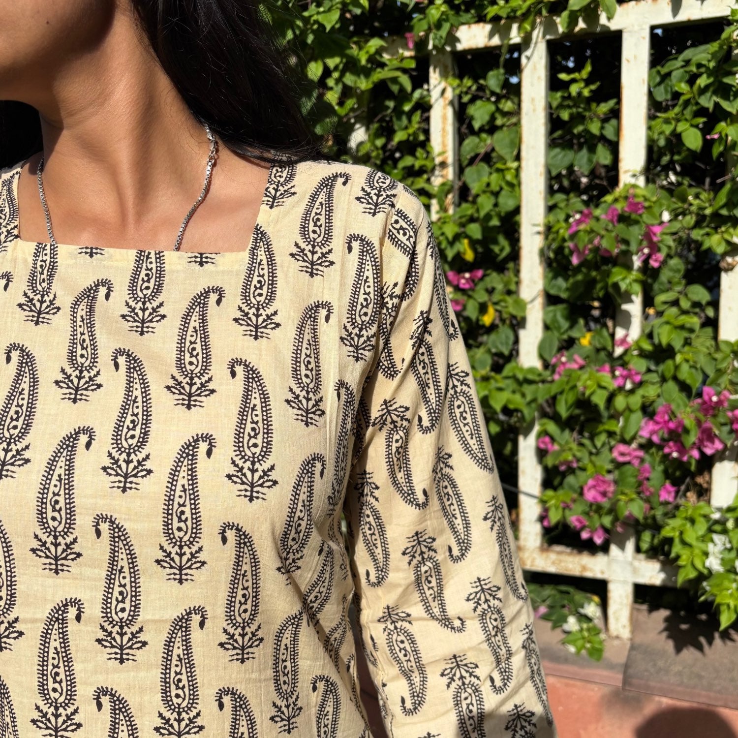 Pure Cotton Full Sleeves Jaipuri Print White Short Kurti With Back Zig Zag Dori For Women