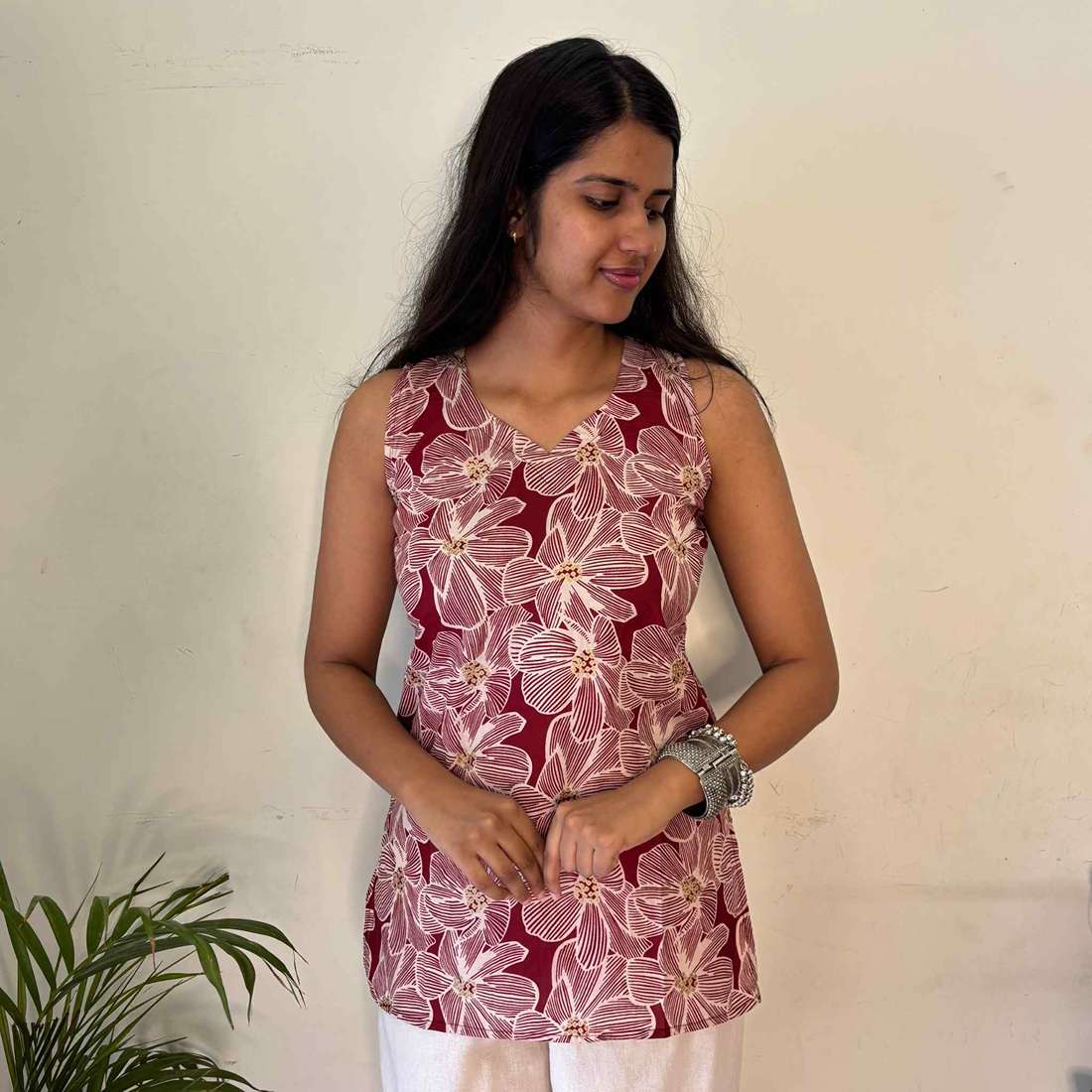 Red Floral Print Cut Sleeves Pure Cotton Short Kurti For Women