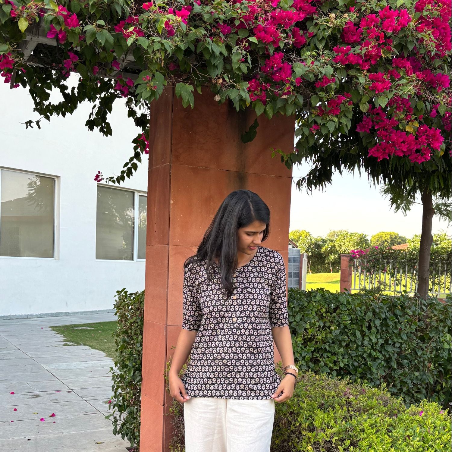 Daily Wear Black Printed Short Kurti For Women