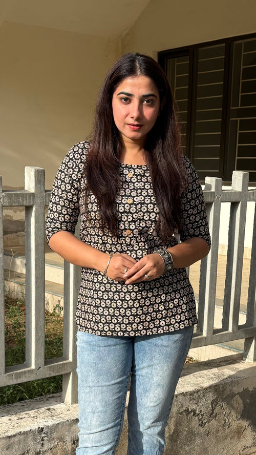 Daily Wear Black Printed Short Kurti For Women