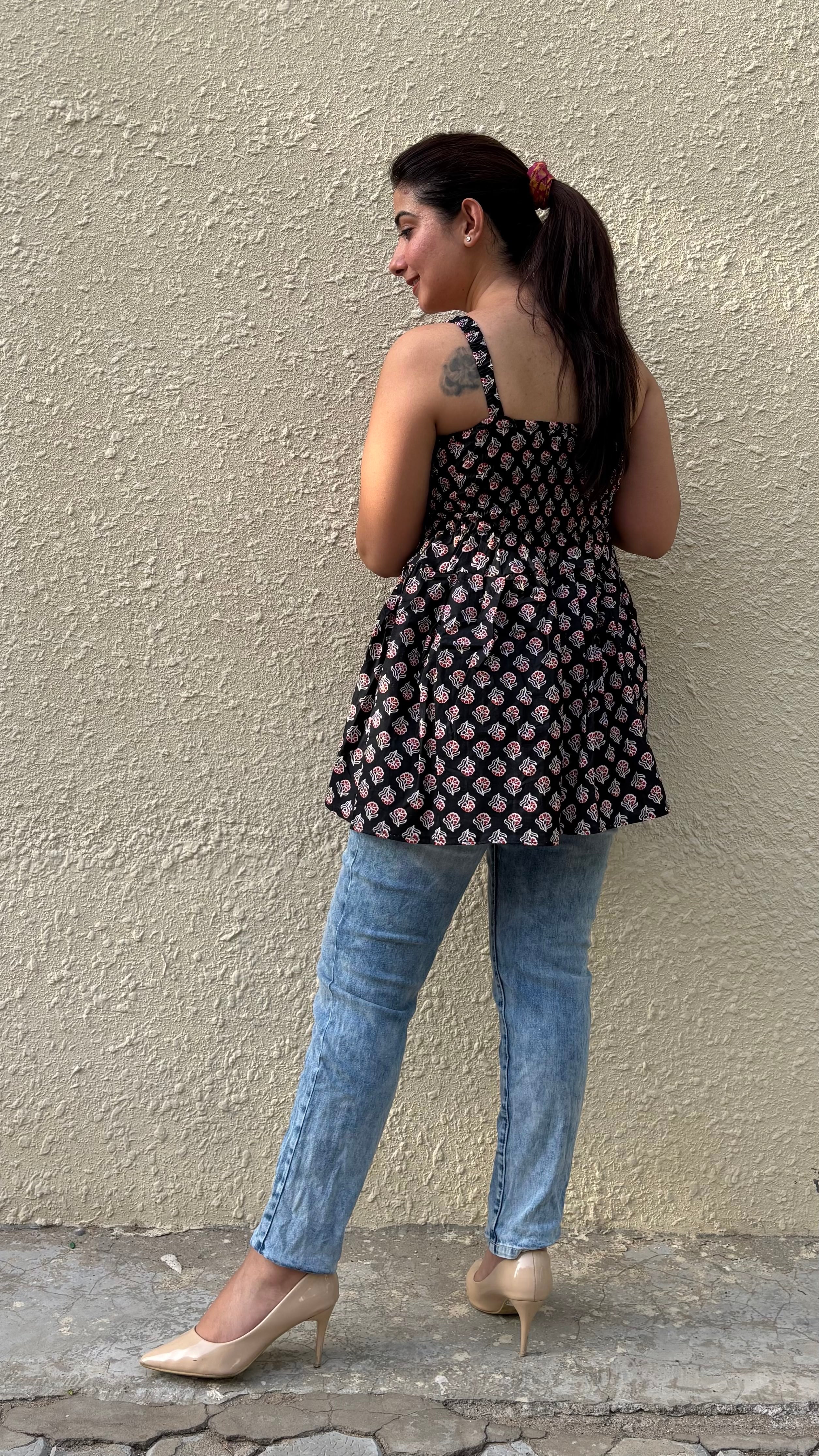 Women's Floral Print Smocked Black Tank Top, Casual Summer Wear
